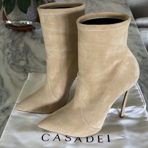 CASADEI Blade pointed-toe ankle boots size 37 1/2 - Picture 5 of 10